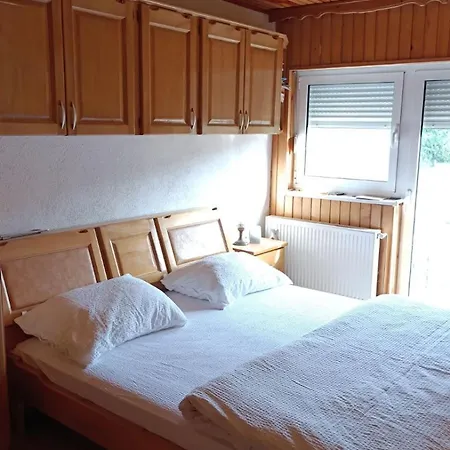 Ozim Oaza Zelenila I Mira Podrasnica