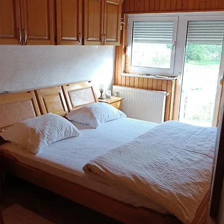 Ozim Oaza Zelenila I Mira