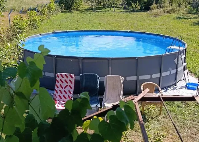 Ozim Oaza Zelenila I Mira 公寓 *